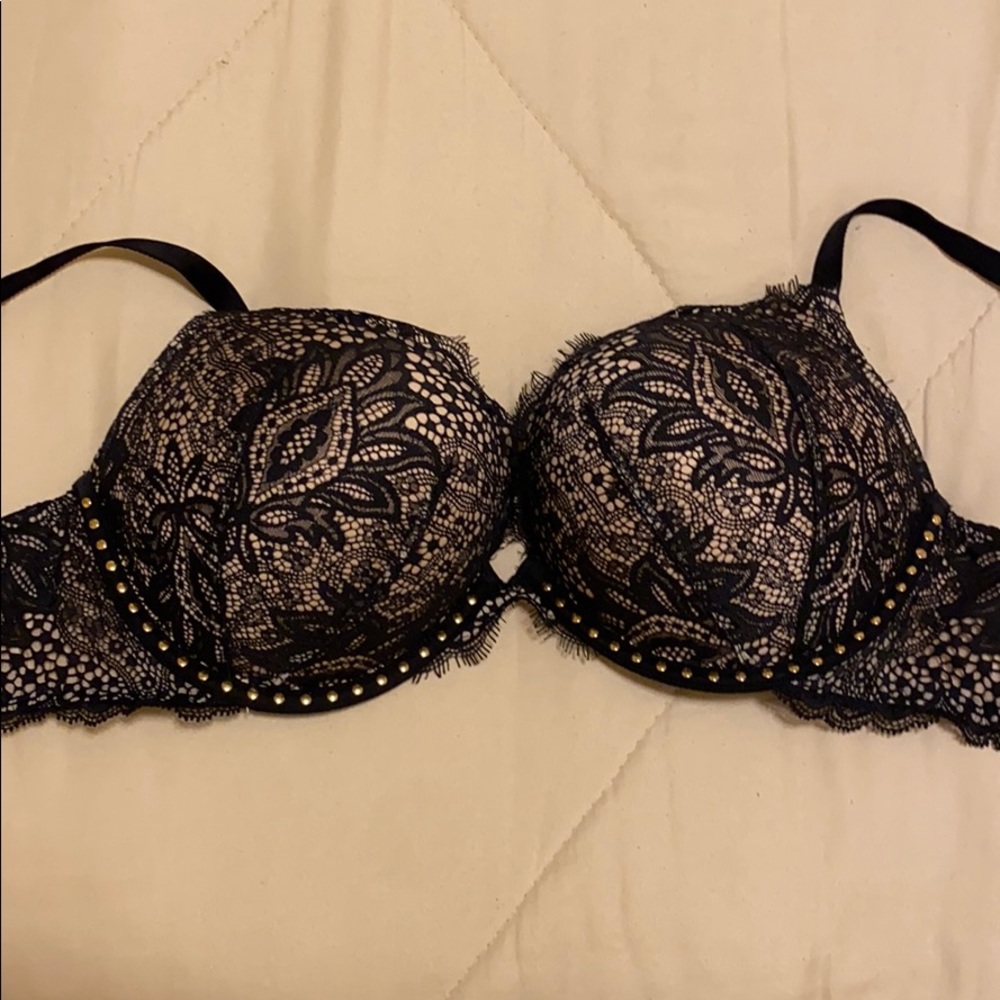 VS bombshell bra